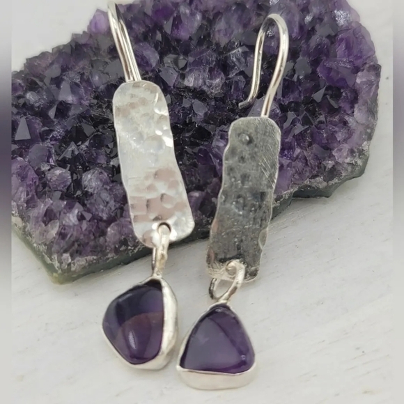 AMETHYST DANGLING EARRING HANDMADE IN STERLING SILVER METAL - Picture 1 of 5